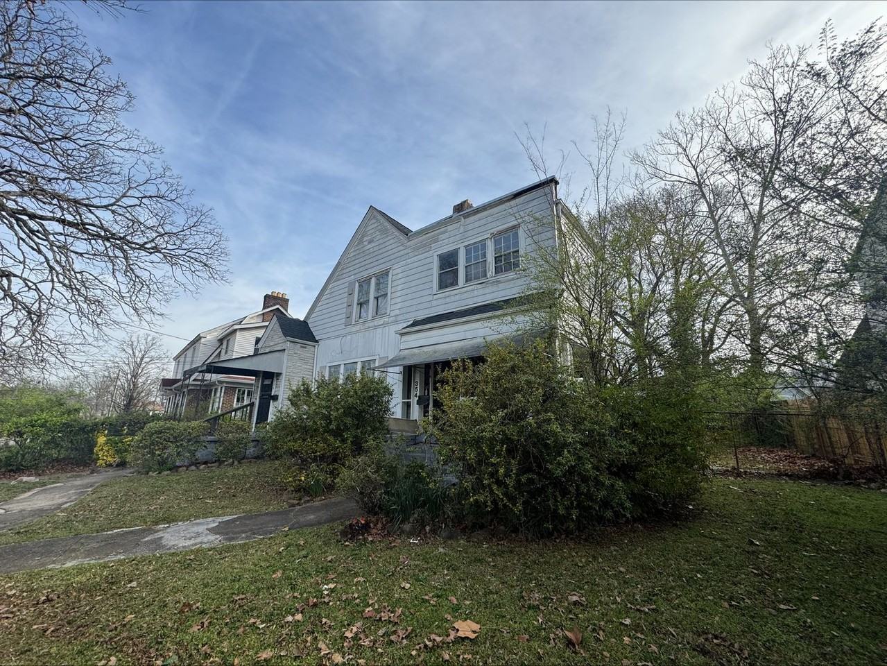 354 Derby Cir - Photo 3 of 11