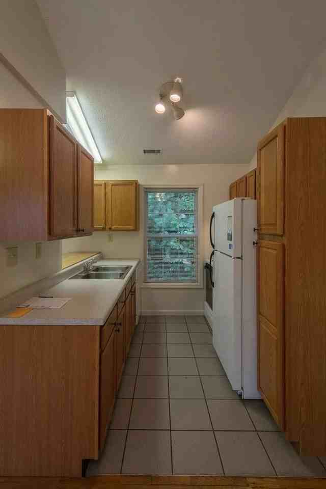 Poplar Point - Photo 3 of 8