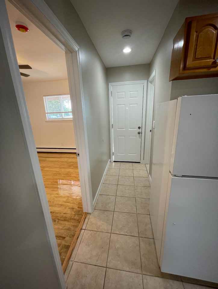 399  ROCK LLC - Photo 7 of 16