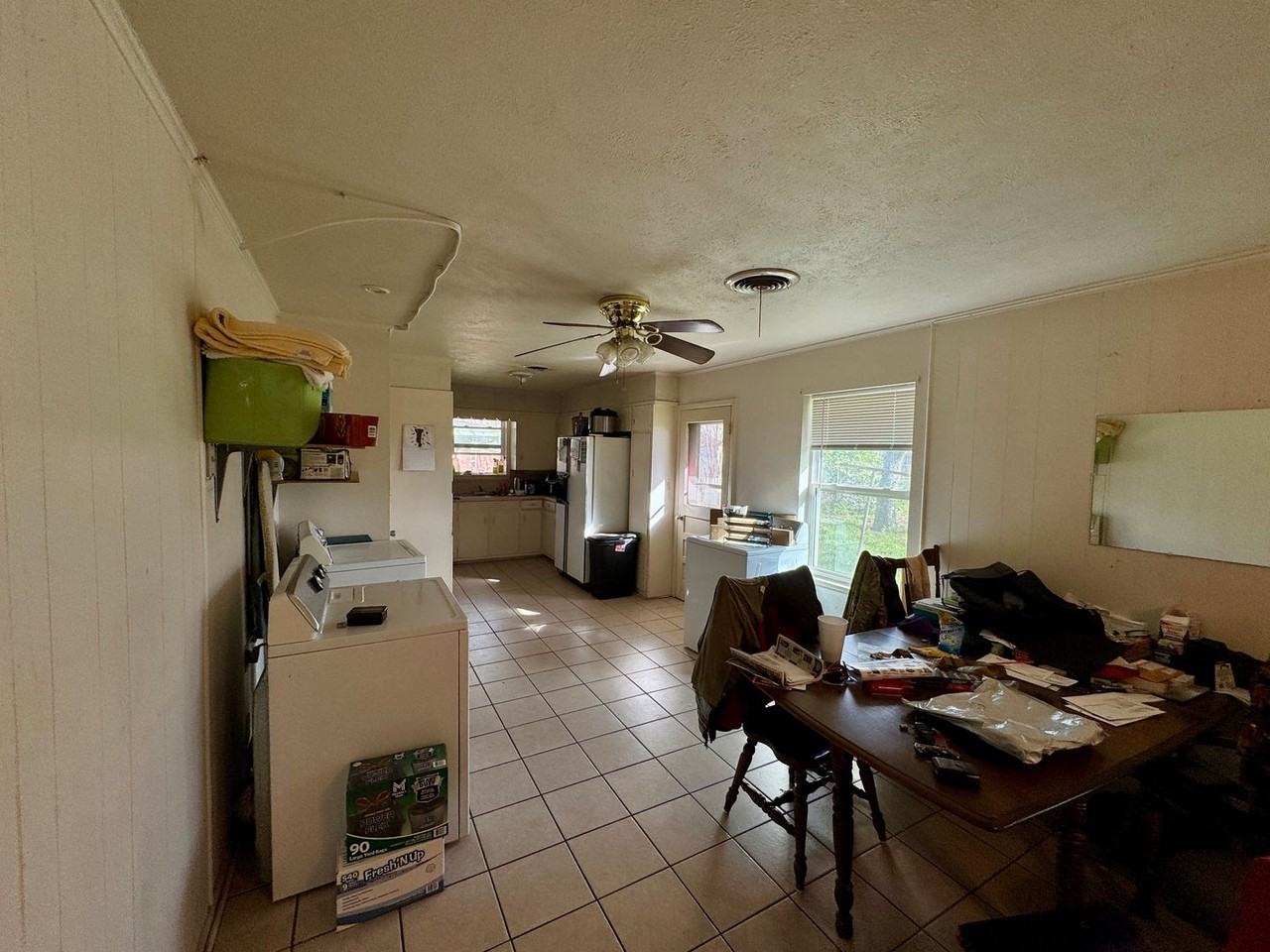 517 N Lydia St - Photo 3 of 17