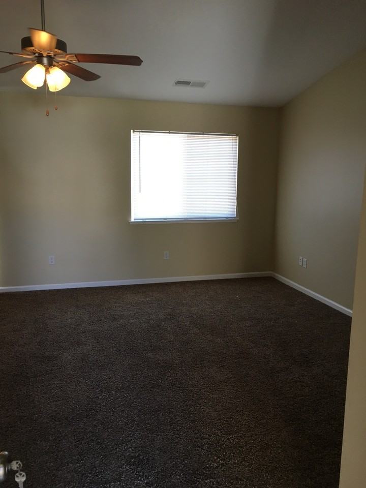 2767 Florence Ave - Photo 3 of 19