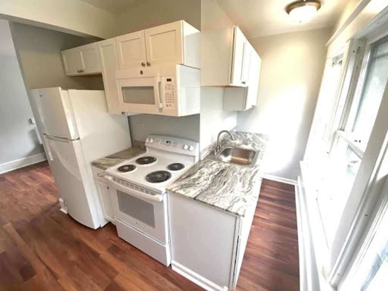 11 Weidman Place - Photo 2 of 14