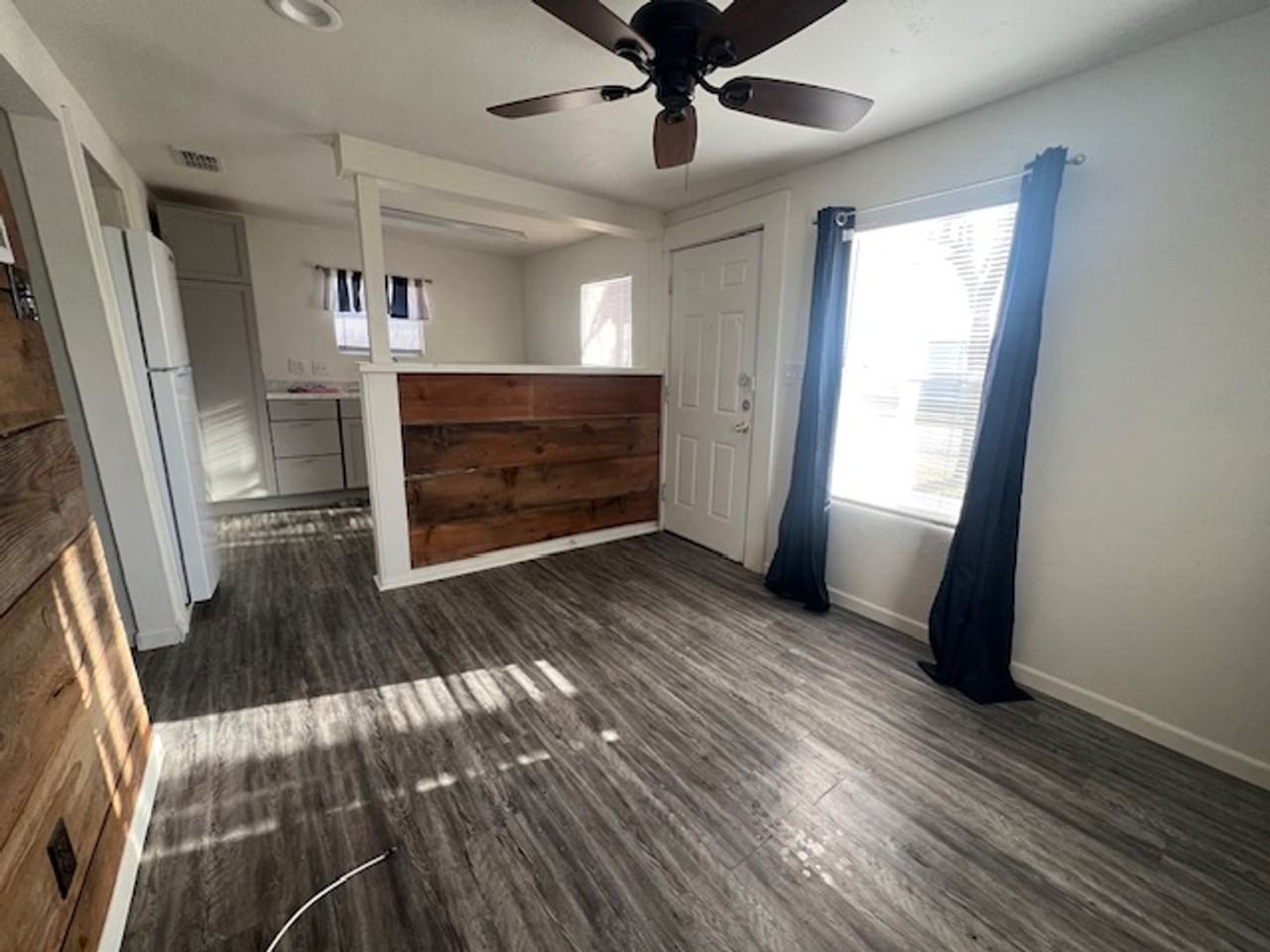 1418 Chestnut St - Photo 2 of 11