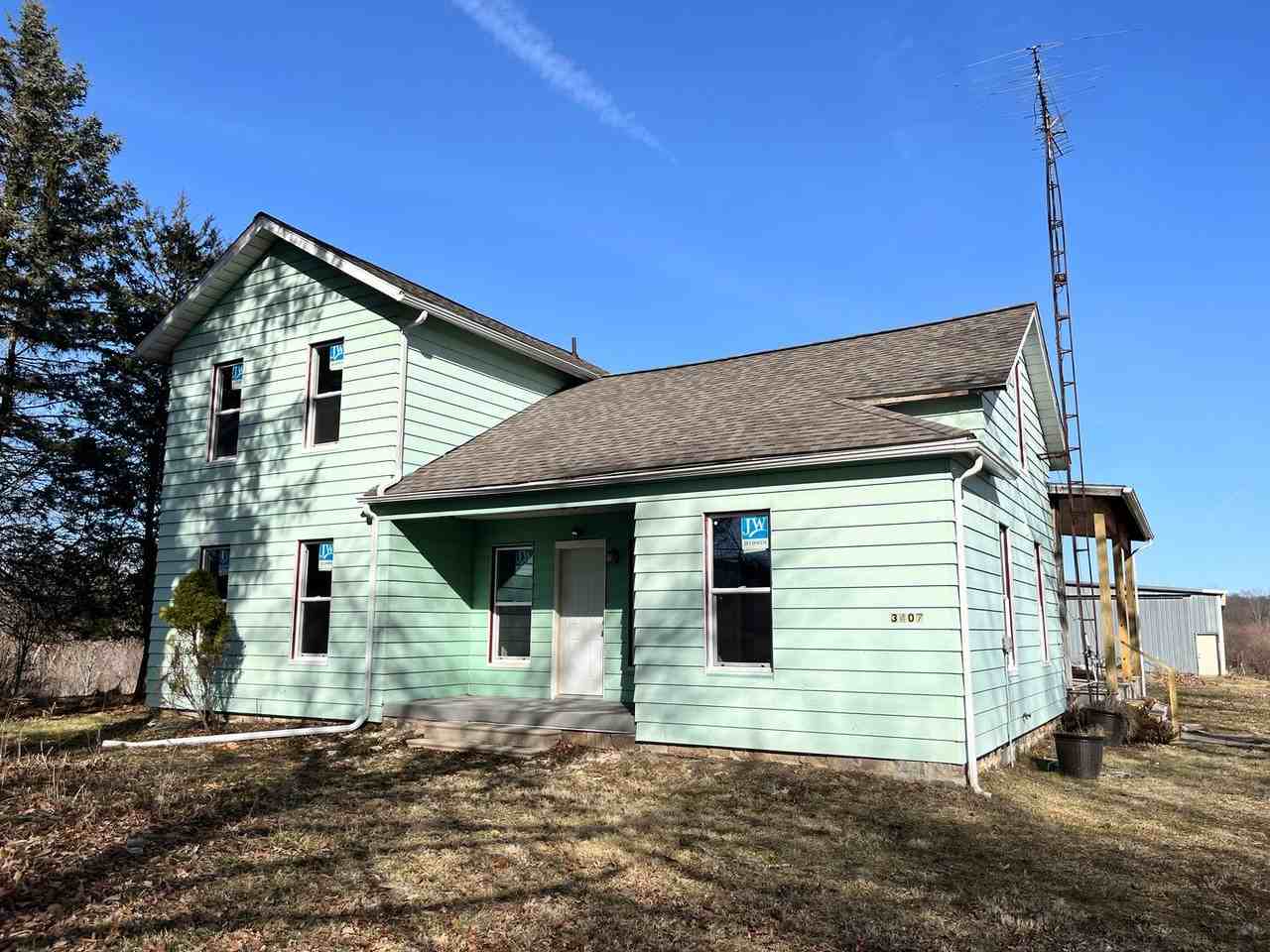 3407 Rogers Rd - Photo 2 of 17