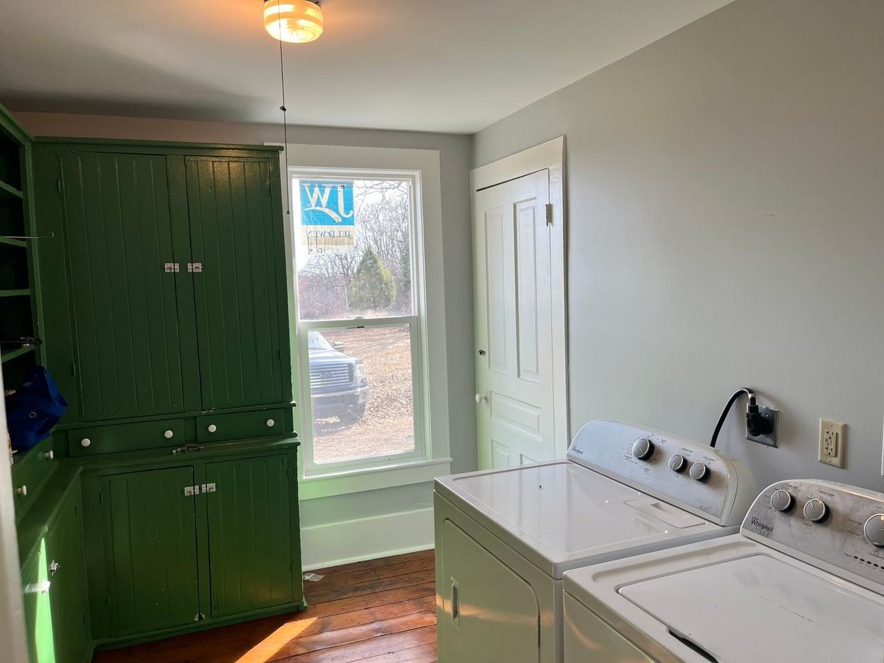 3407 Rogers Rd - Photo 3 of 17