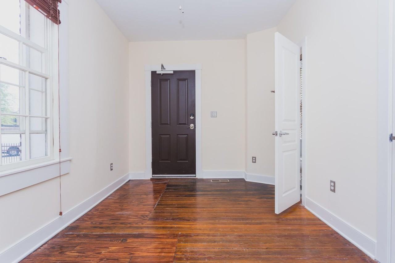 20 W Marshall St - Photo 6 of 27