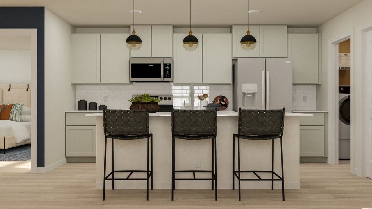 2461 Trollinger Dr - Photo 3 of 14