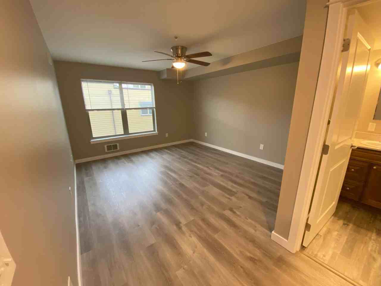 Fairhaven Harbor Apartments - Photo 3 of 7