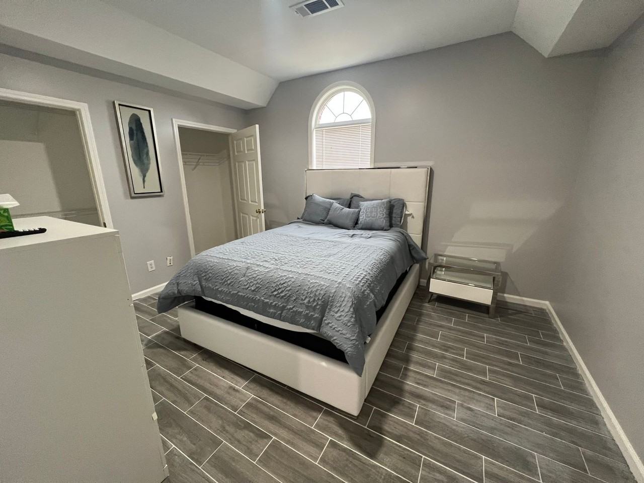 10120 Sunlight Dr - Photo 7 of 43