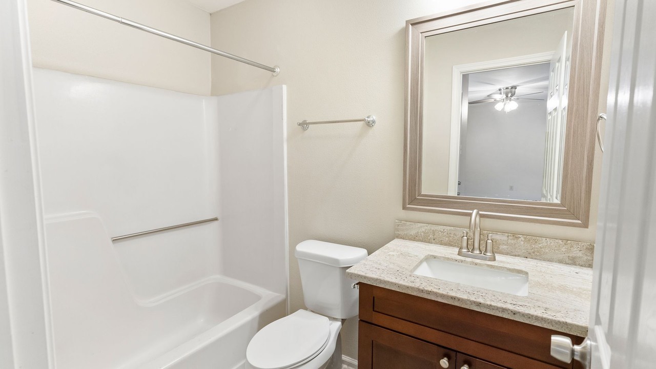 10877 Ansley Ave - Photo 6 of 9