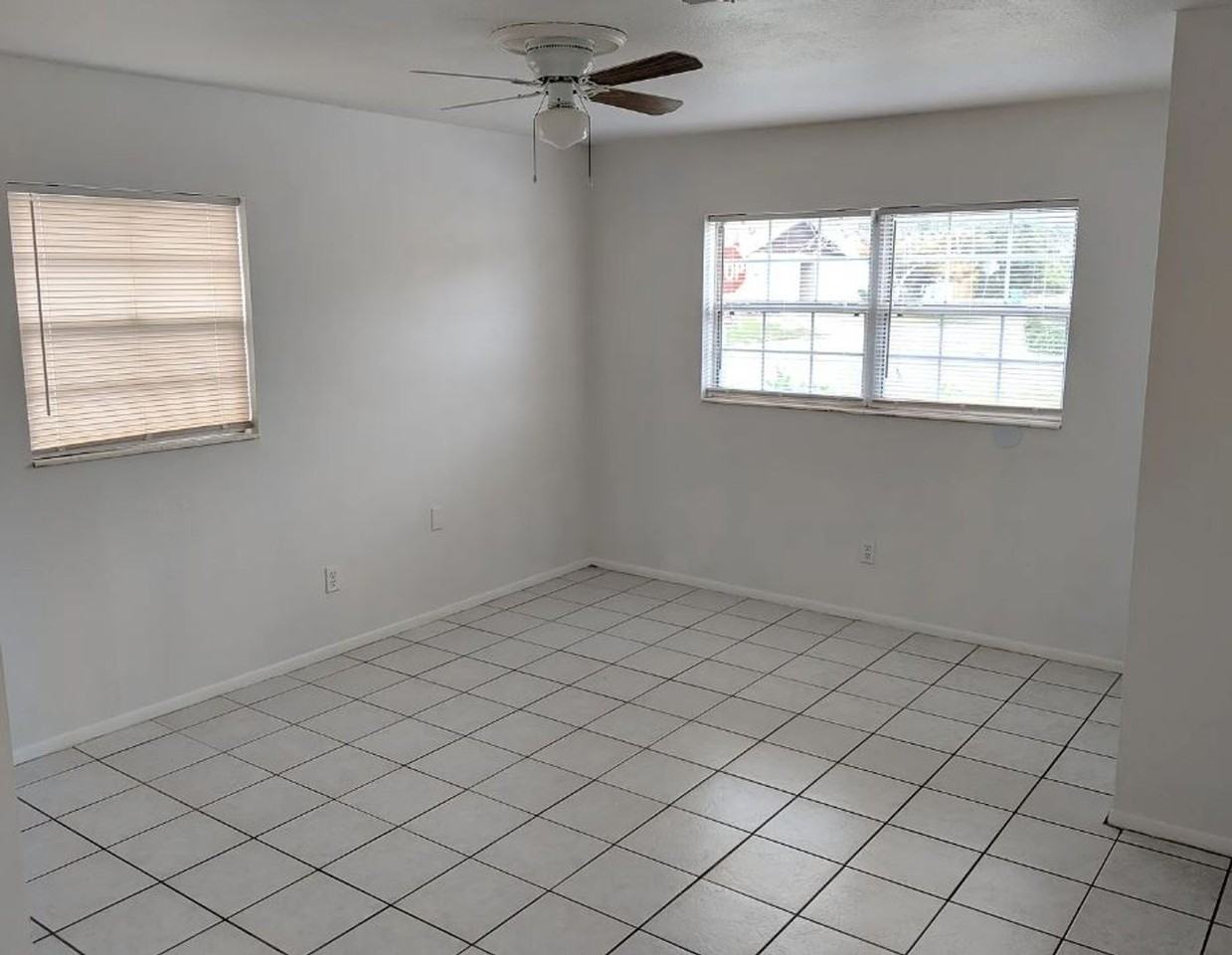 100 Eaton St - Photo 2 of 9