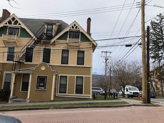 214 Stewart Avenue - Photo 4 of 17