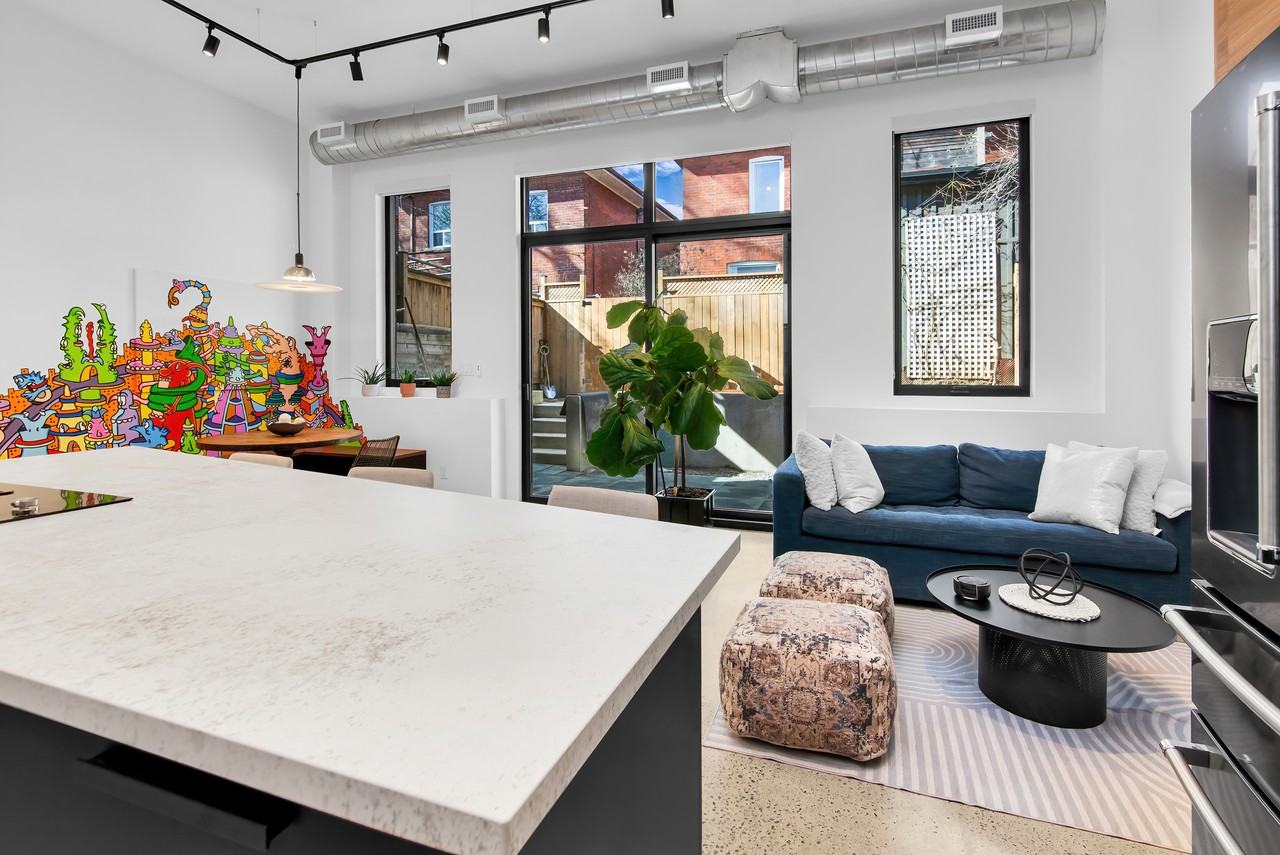 Lansdowne laneway house - Photo 2 of 21