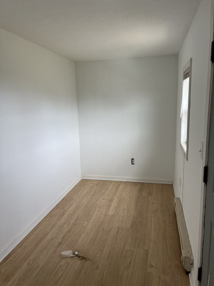 609 Olive St #NA - Photo 2 of 16