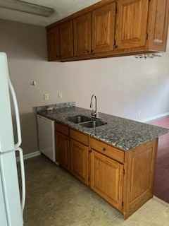 245 Haywood Ln #B - Photo 4 of 12