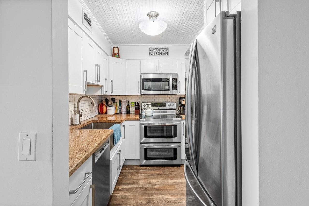 3118 Florida Blvd #222 - Photo 5 of 24