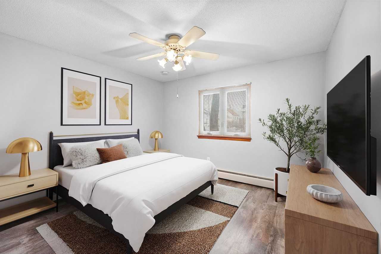 3-848 - Photo 4 of 4