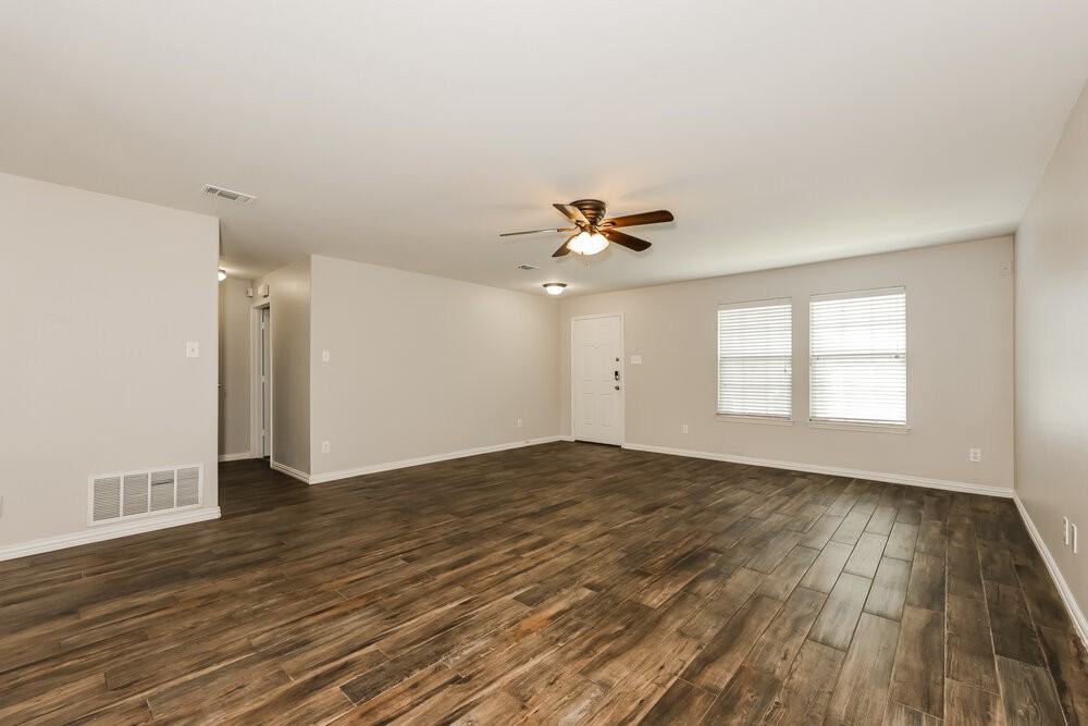 8837 Irish Bend Dr - Photo 3 of 16