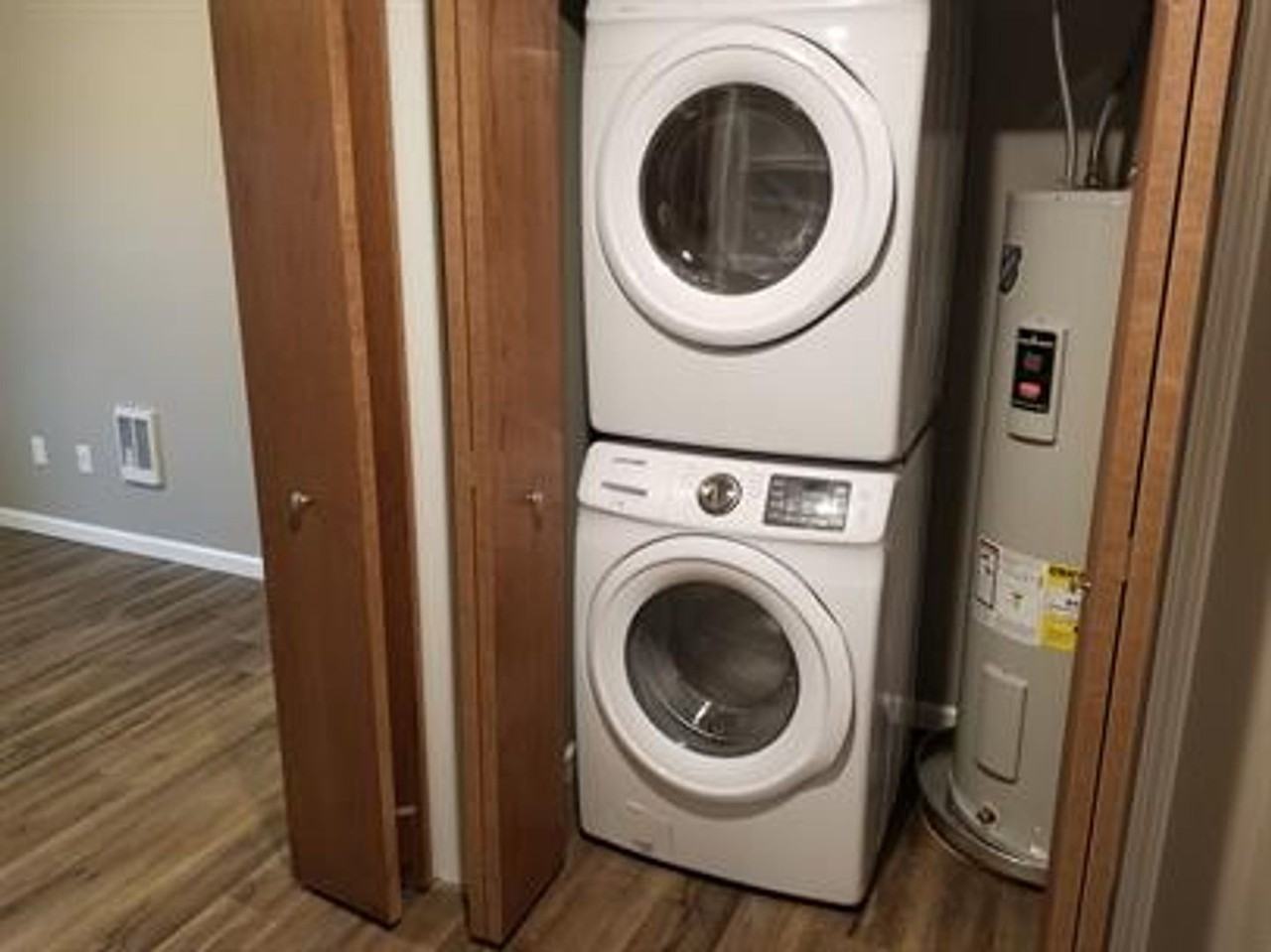 Woodland Heights Apartments - Photo 6 of 20
