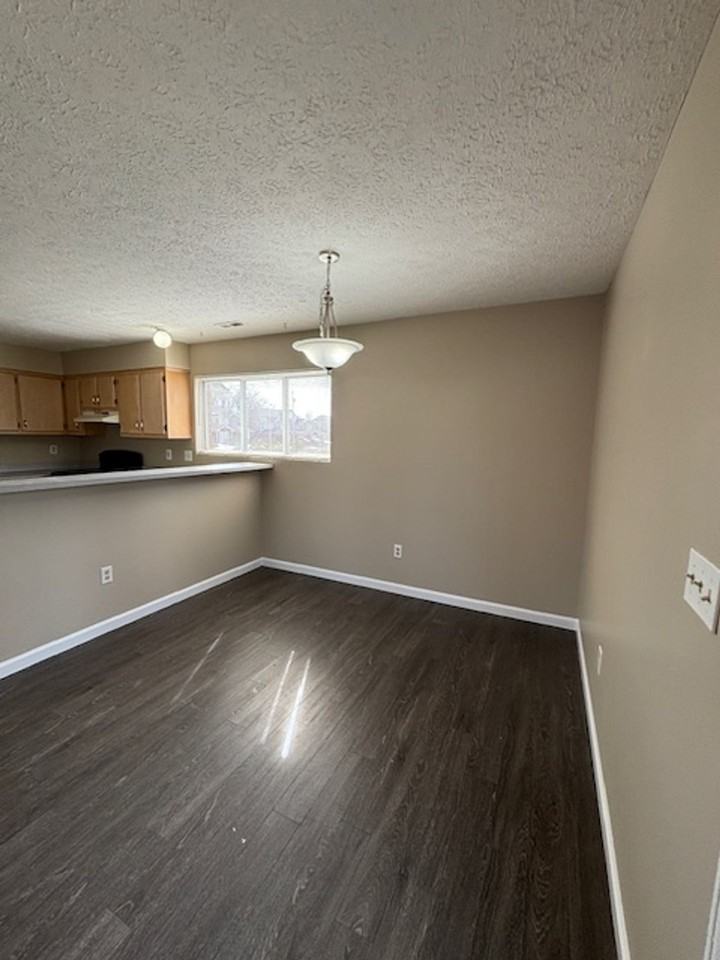 129 S. Lorraine St. - Photo 3 of 18