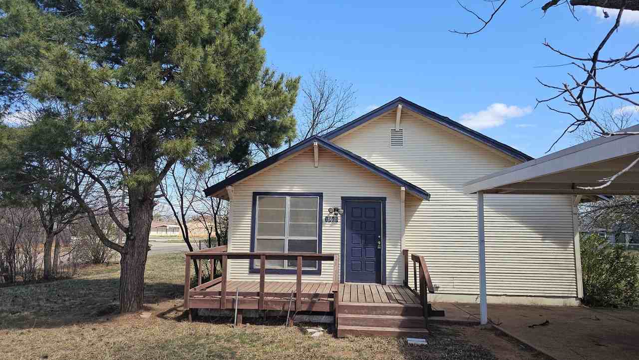 1965 Westmoreland St - Photo 2 of 24