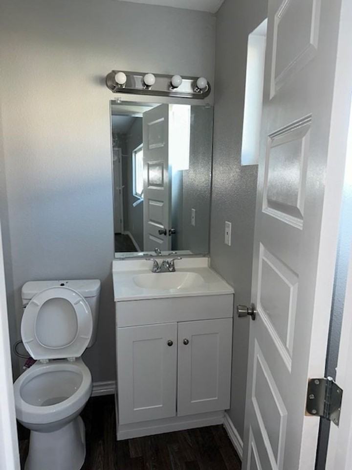 Join us at Brentwood Apartments $99 1st. Month Rent (OAC) - Photo 3 of 34