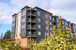 featured image of 953 Hodgin St