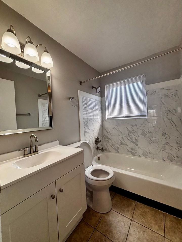 Shadowood Apartments - Photo 2 of 28