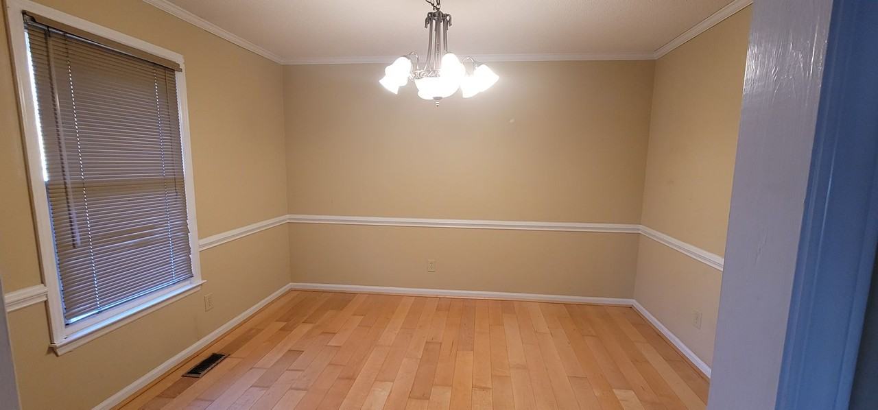 6414 Deland Ave - Photo 5 of 21