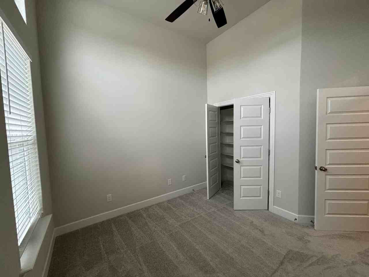 1908 Charles Street - Photo 7 of 30