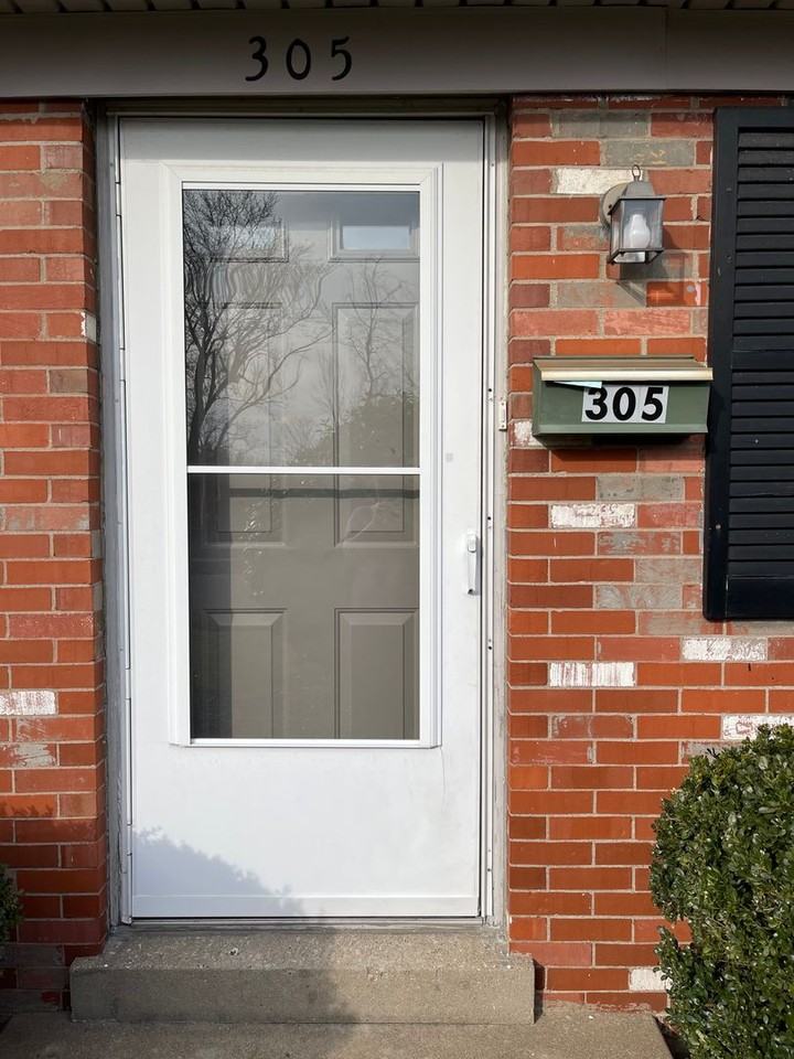 305 Harvard Dr - Photo 3 of 22