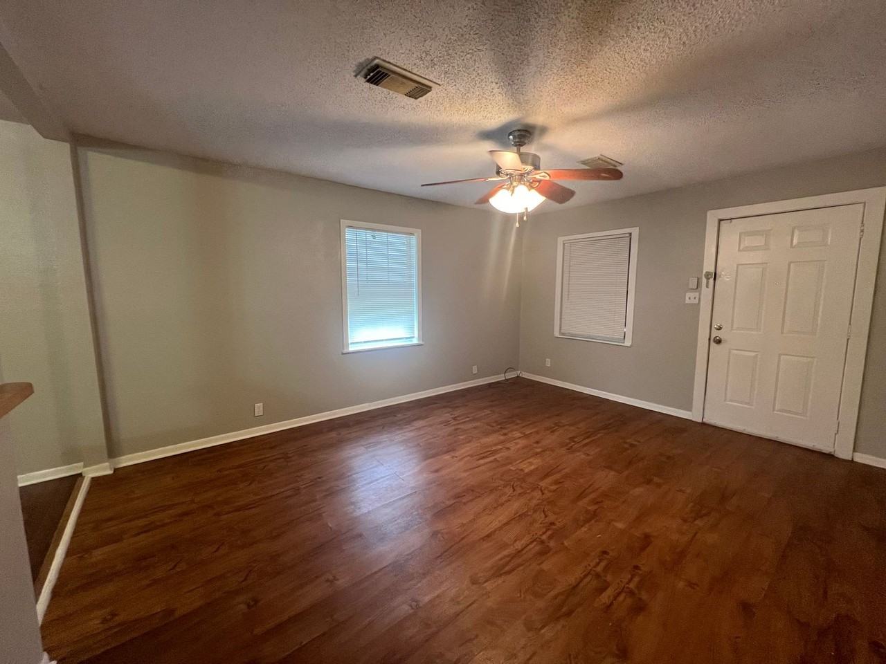 5501 Menard Ave - Photo 2 of 9