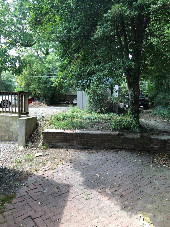 118 S Pine St - Photo 3 of 22