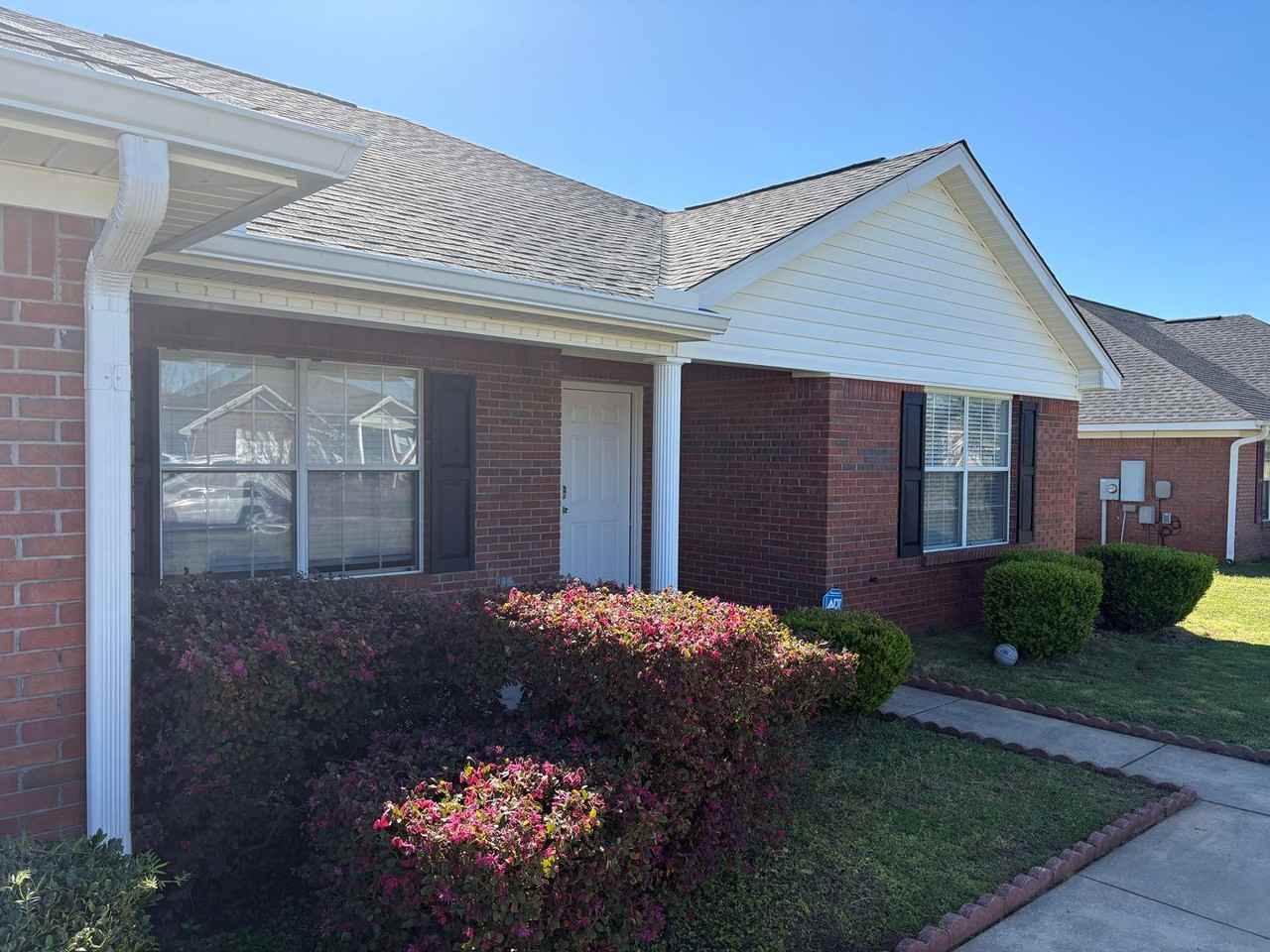 212 Hannah Rd - Photo 2 of 26