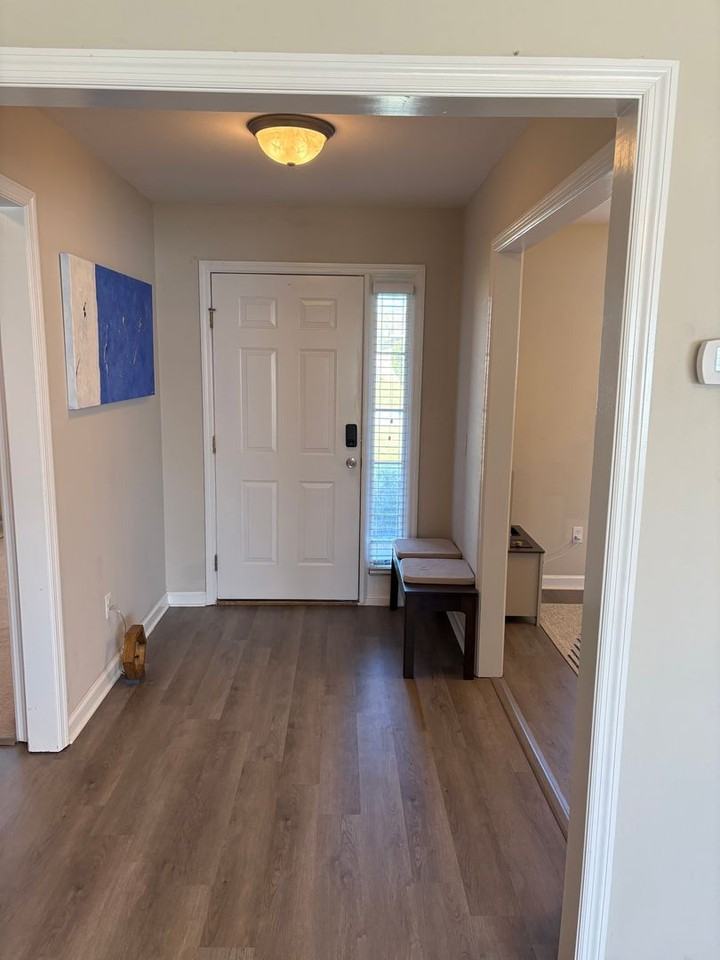 212 Hannah Rd - Photo 4 of 26