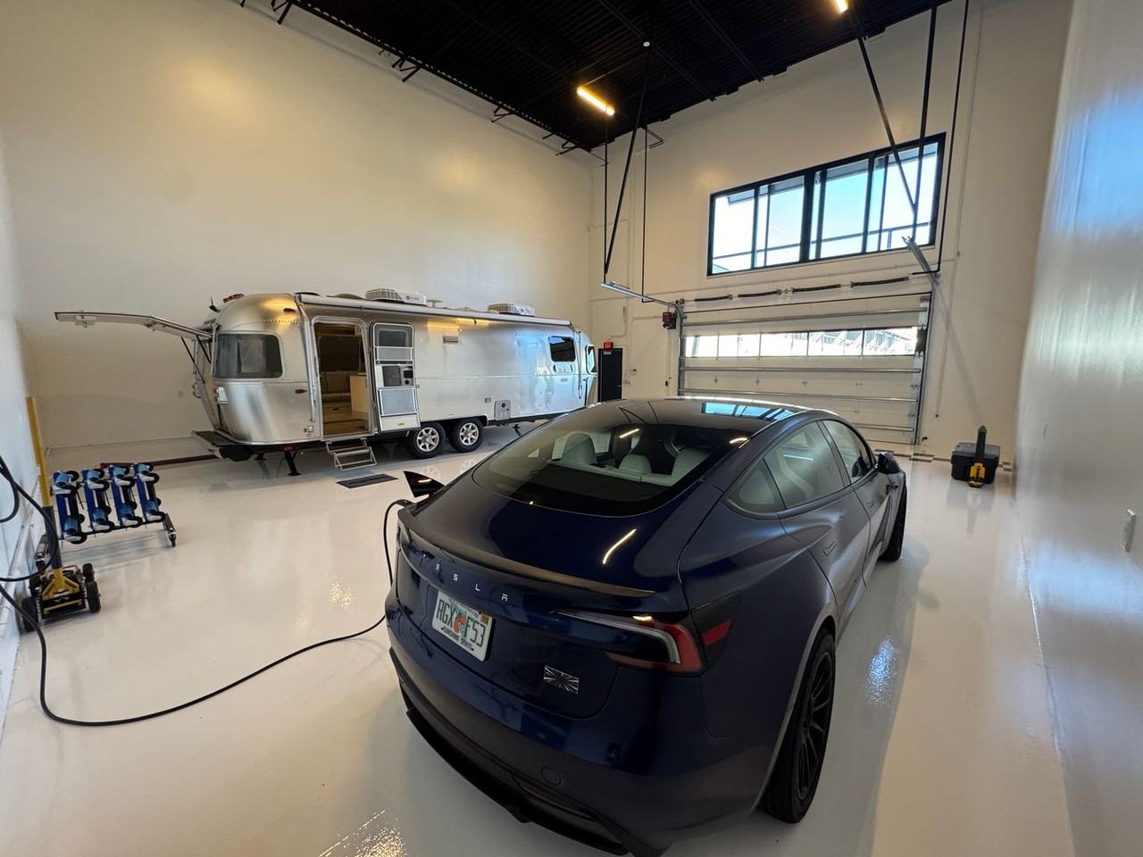 6500 Motor Enclave Way - Photo 5 of 17