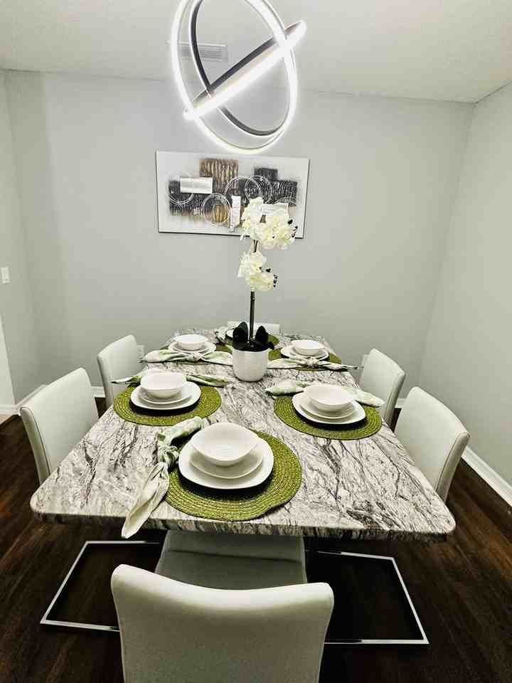 142 Minniehaha Cir - Photo 5 of 15