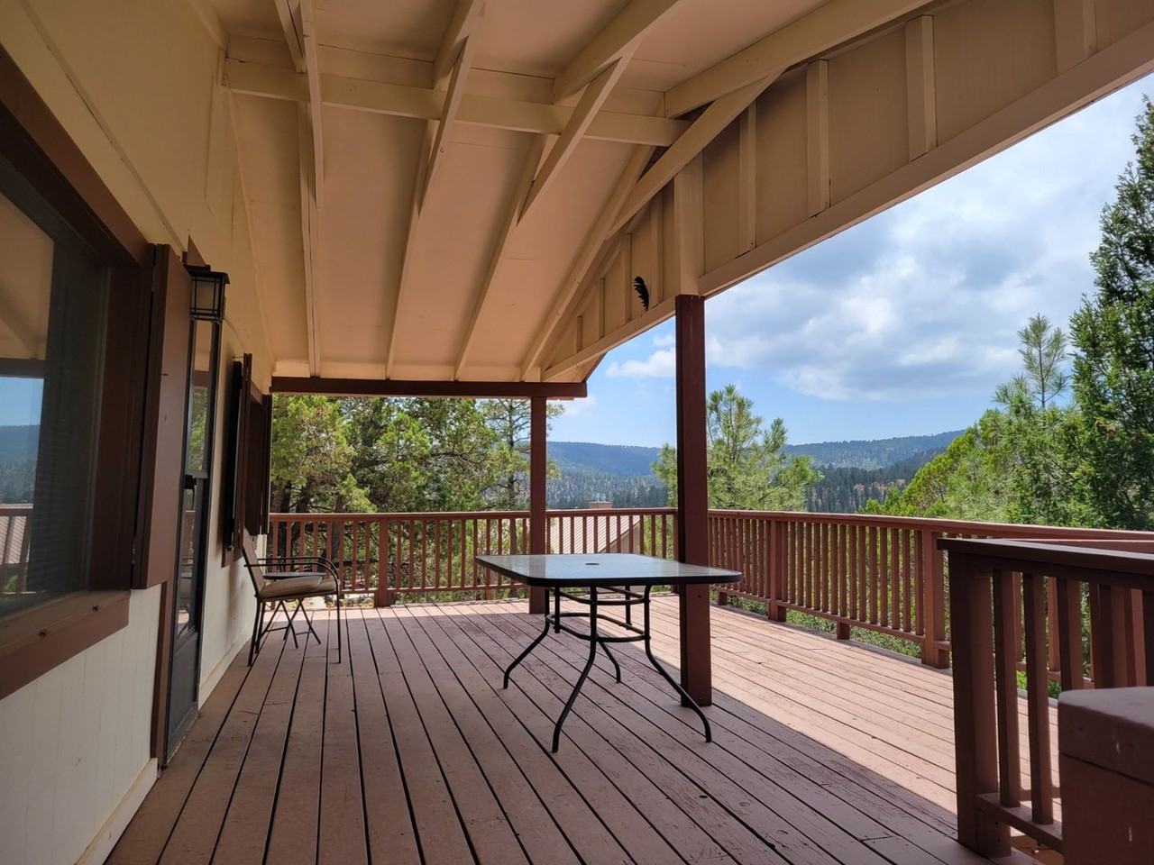 143 Davis Dr - Photo 2 of 13