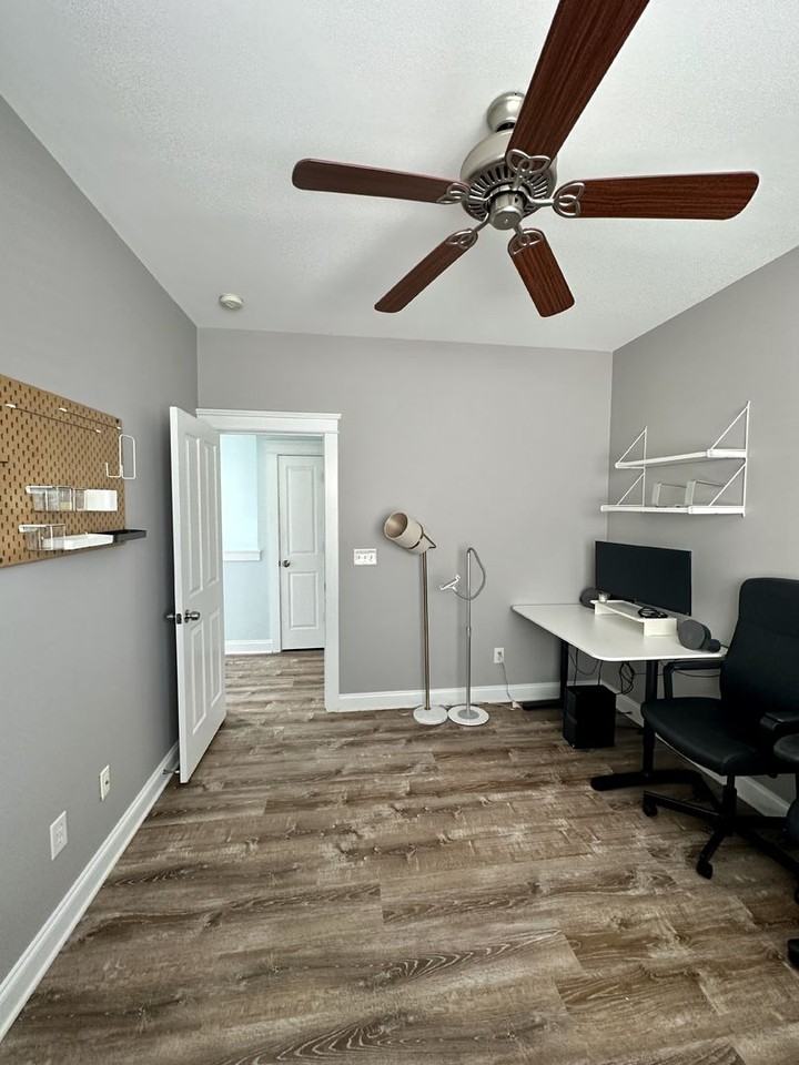 17522 Invermere Ave - Photo 7 of 28