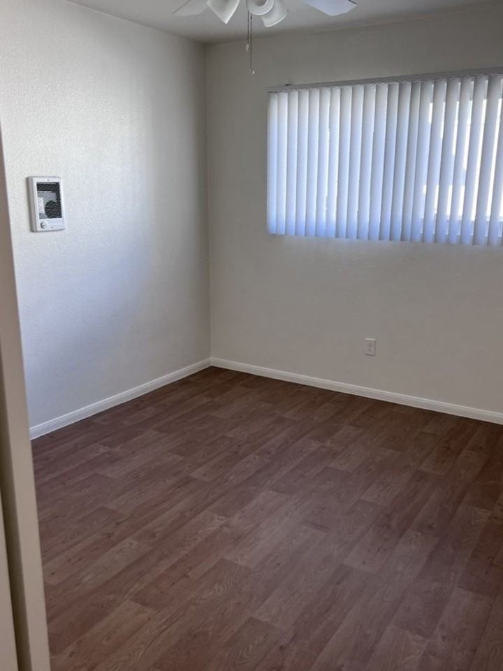 57u - Photo 6 of 21