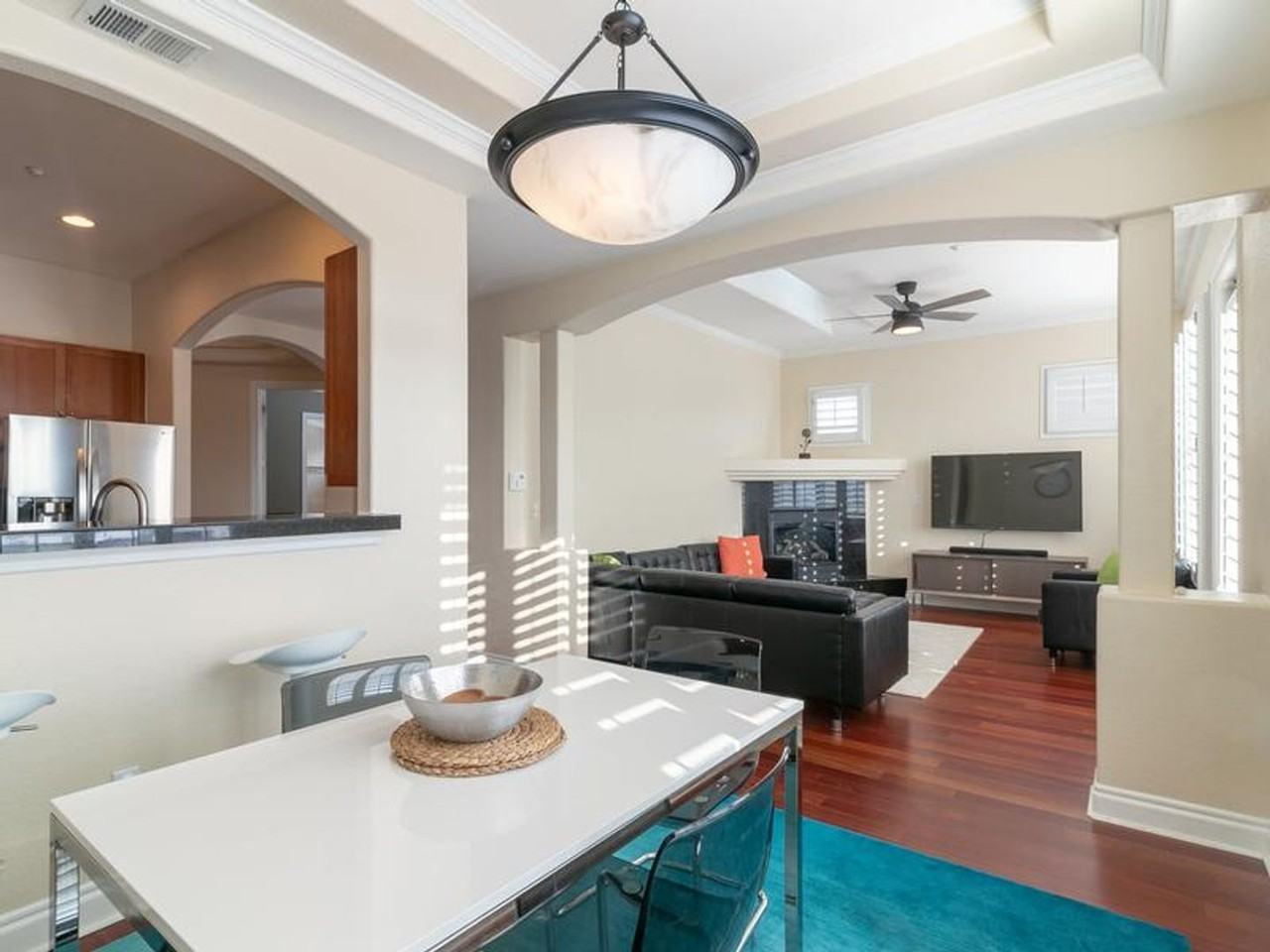 40 Madison St - Photo 2 of 33