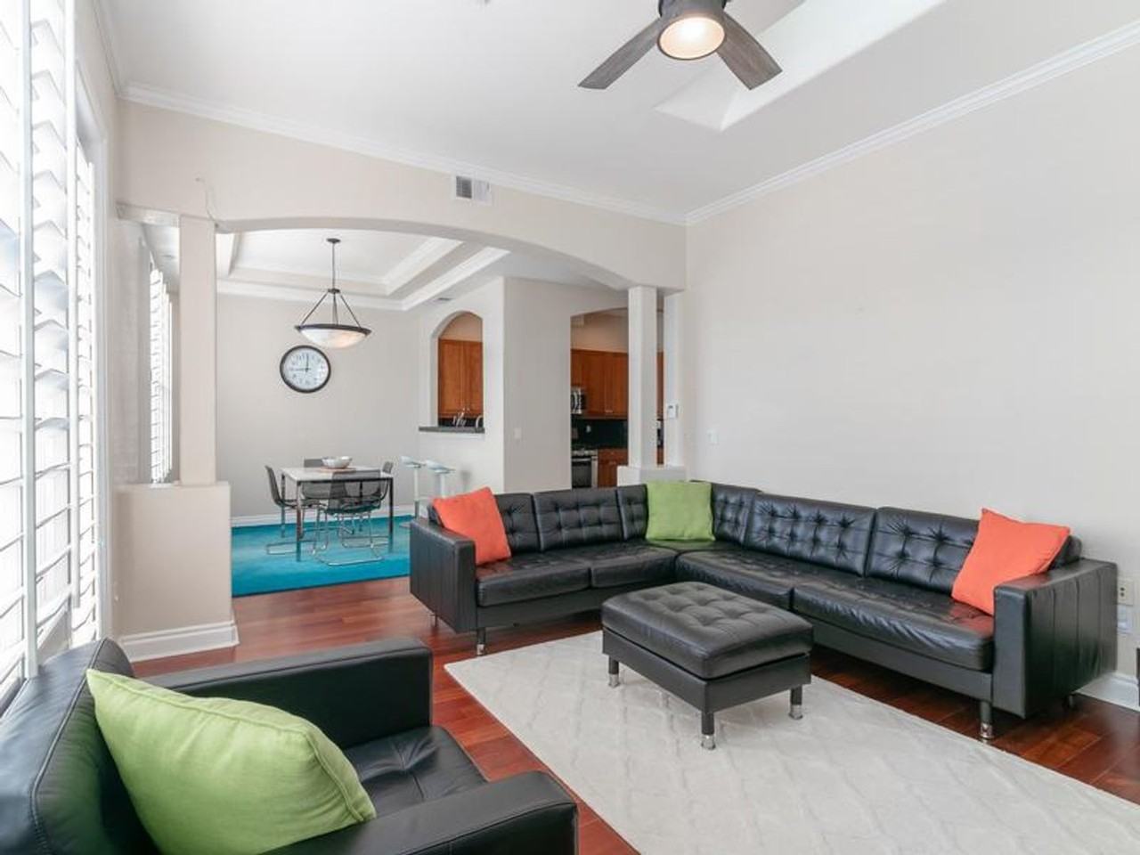 40 Madison St - Photo 3 of 33