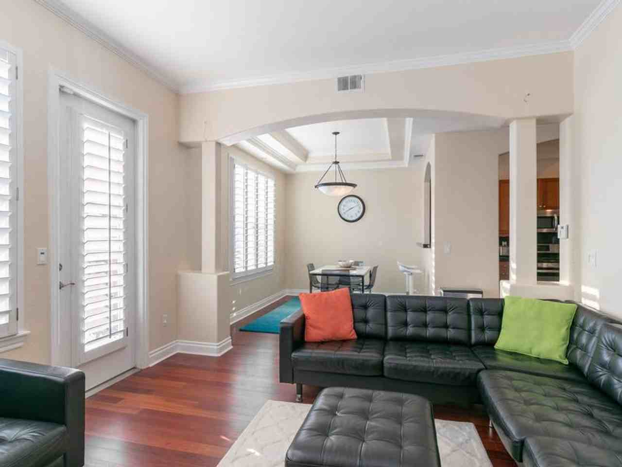 40 Madison St - Photo 7 of 33