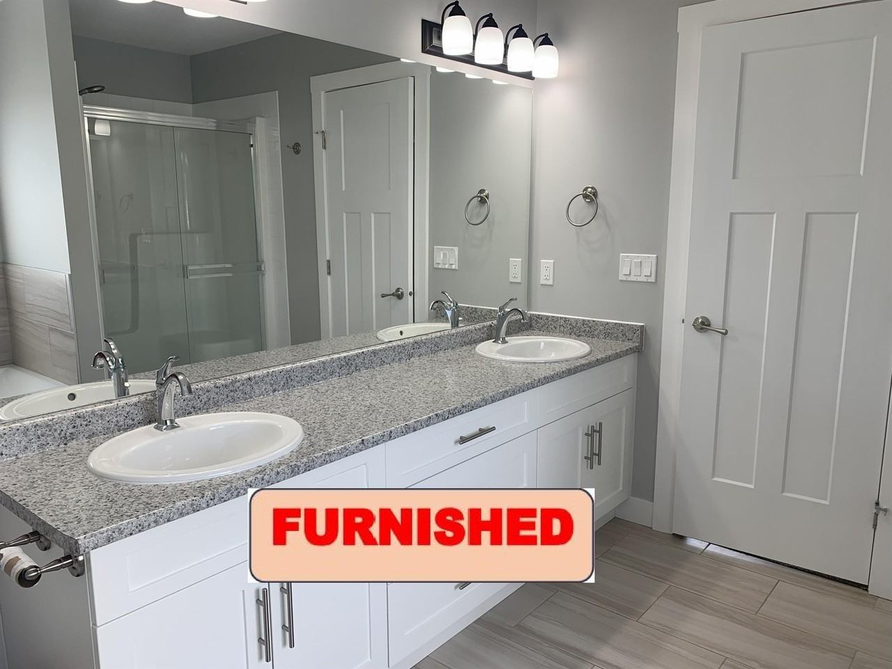 8615 82 Street - Photo 2 of 11