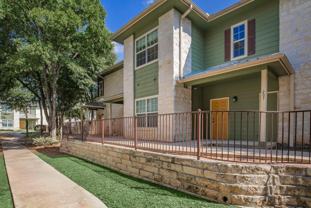 155 Hillcrest Ln - Photo 1 of 1