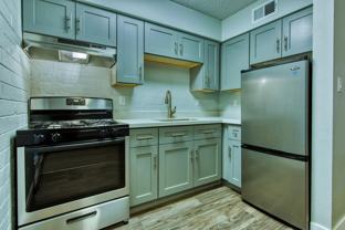 1457 W University Dr - Photo 1 of 1