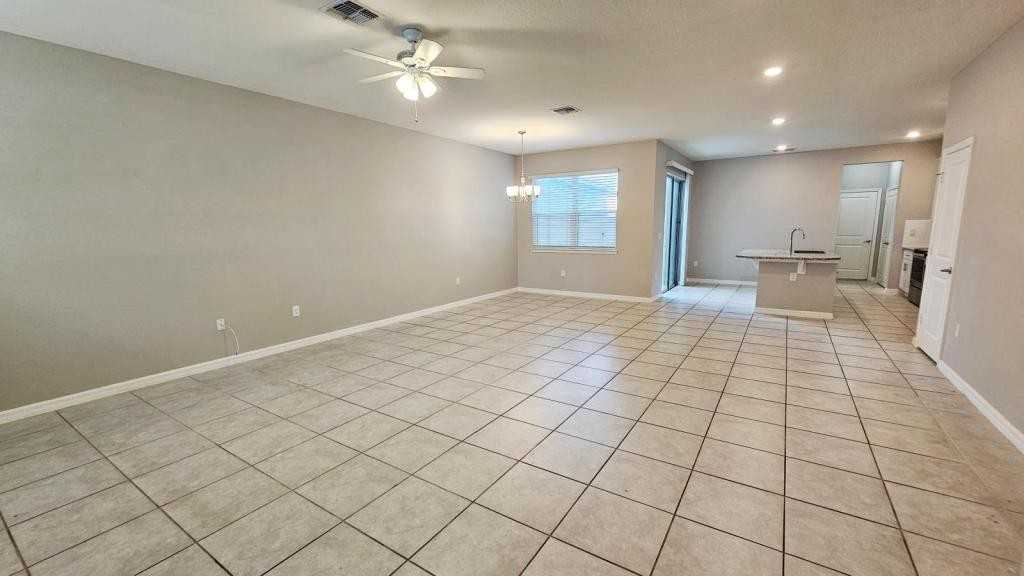 13708 Summerport Village Pkwy - Photo 3 of 24