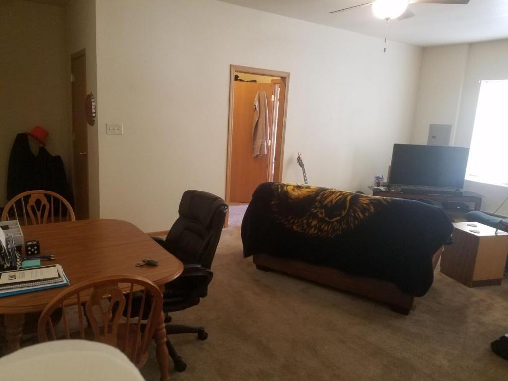 33 N Main St - Photo 3 of 12