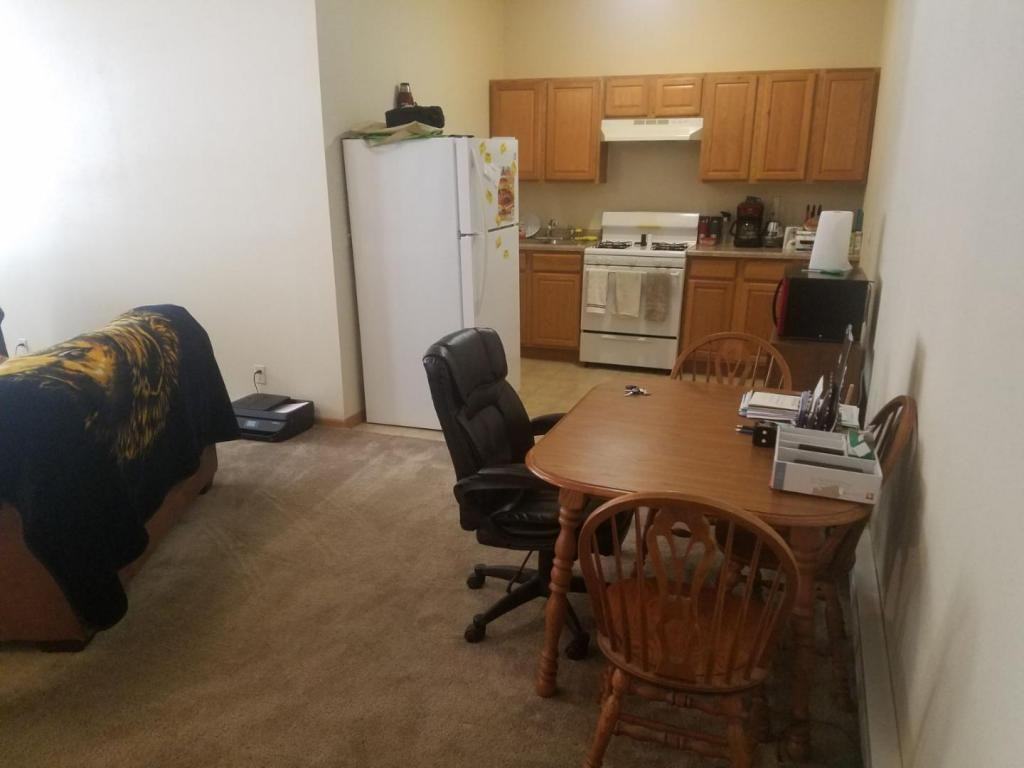 33 N Main St - Photo 5 of 12