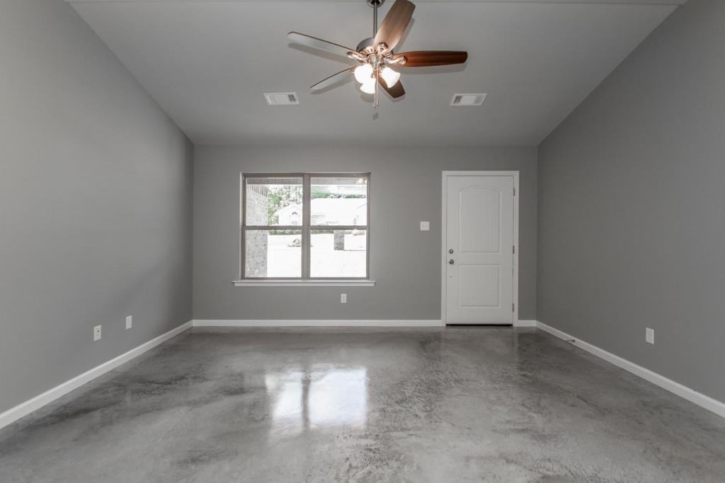 404 Merganzer Dr - Photo 5 of 28